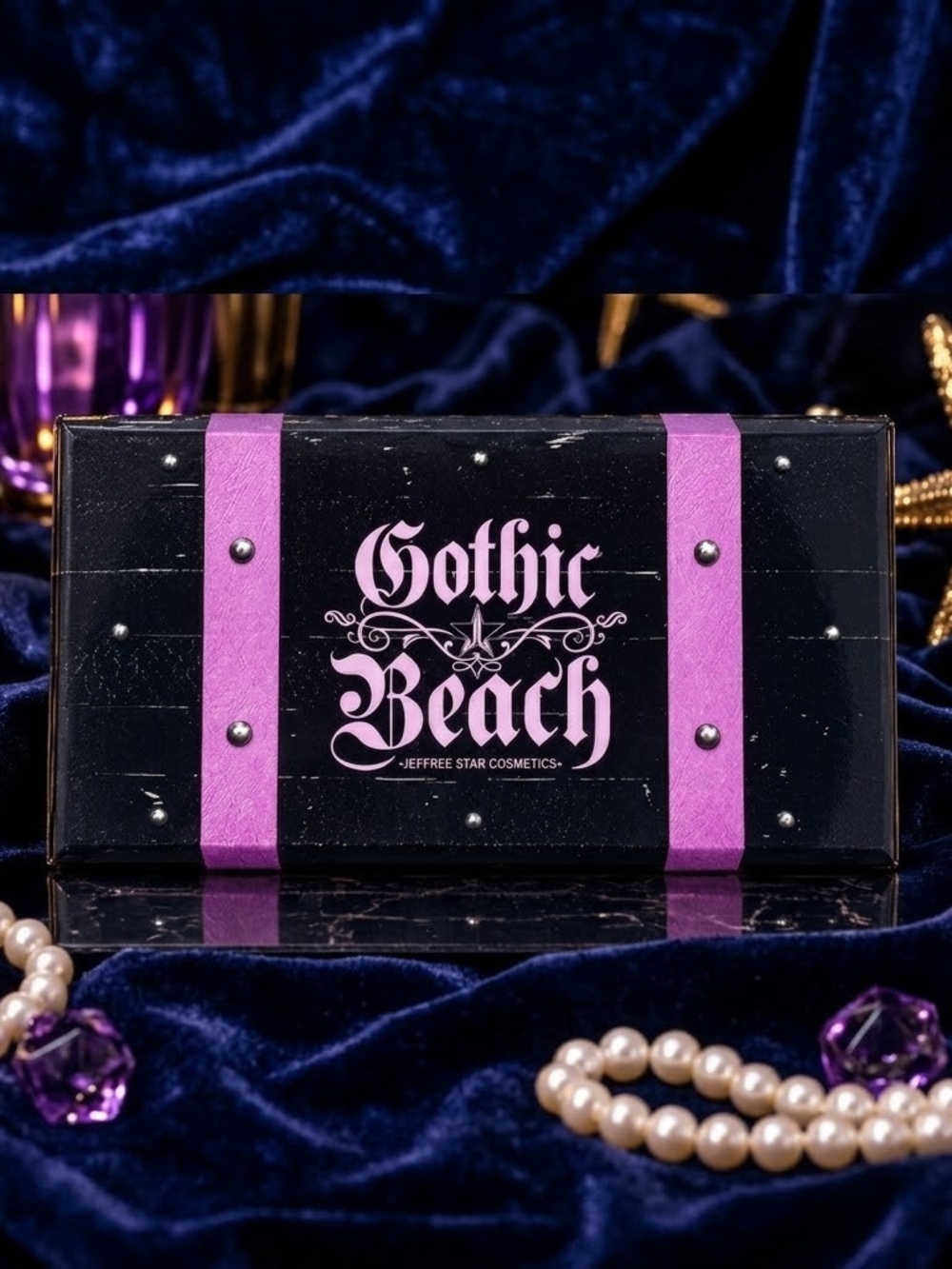 Jeffree Star Gothic Beach Eyeshadow Palette